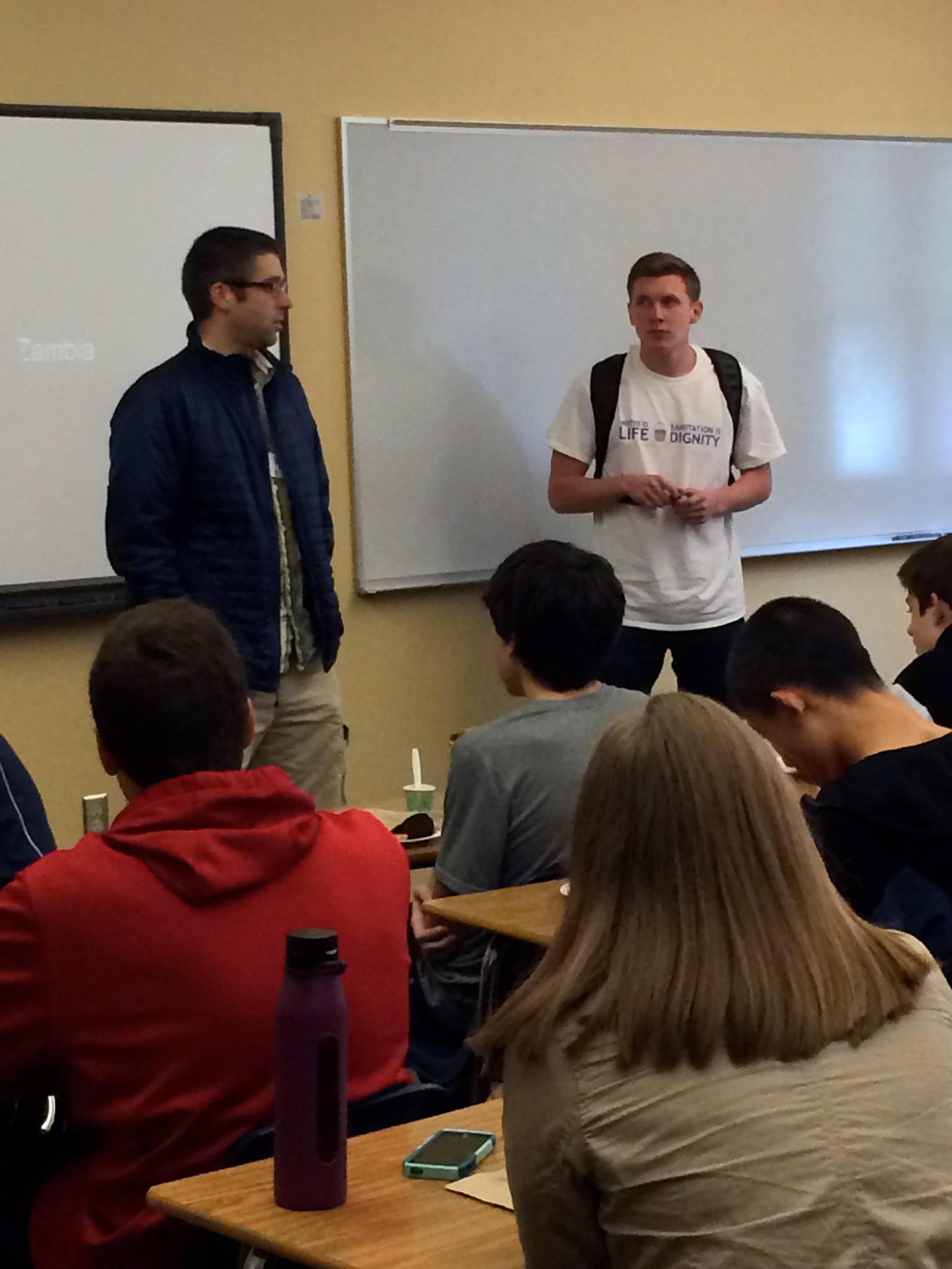 W4W7 | Lake Oswego High Student Encourages Classmates to Volunteer and Walk
